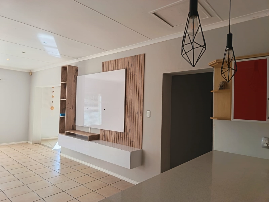 To Let 3 Bedroom Property for Rent in Vanes Estate Eastern Cape